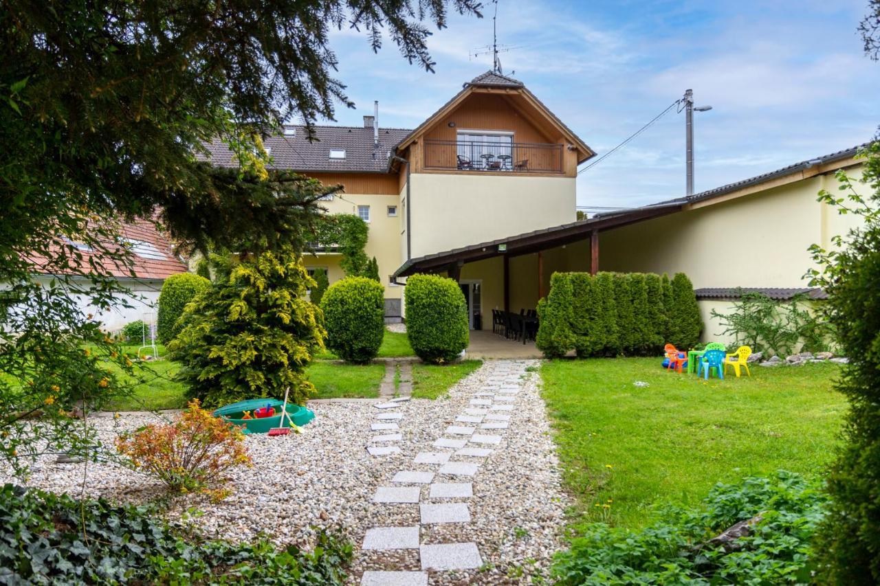 Apartmanovy Dum * Vilemovice