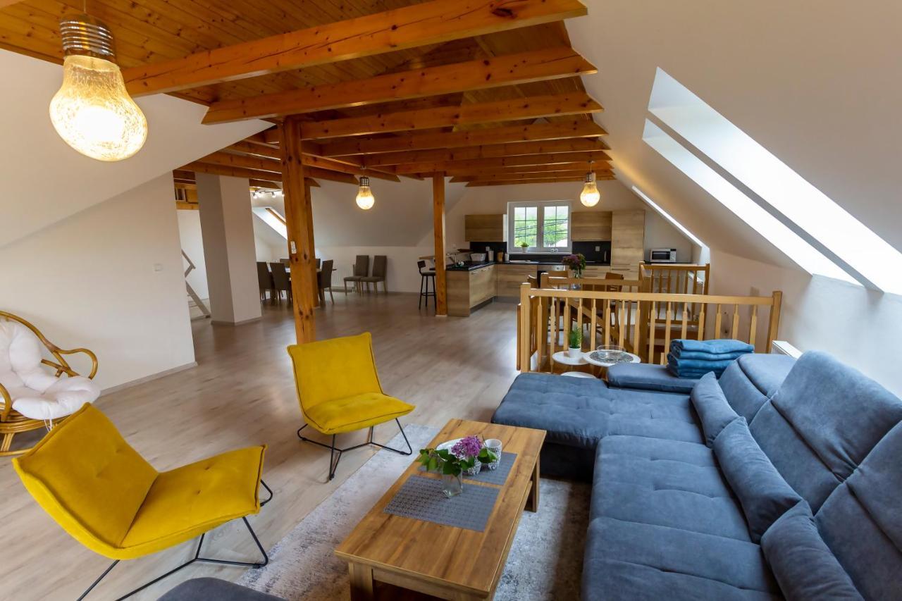 Apartmanovy Dum